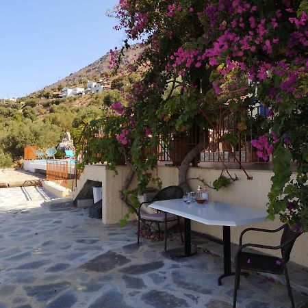 Villa Lir Tholos  外观 照片
