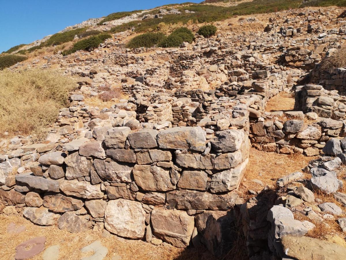 Villa Lir Tholos  外观 照片