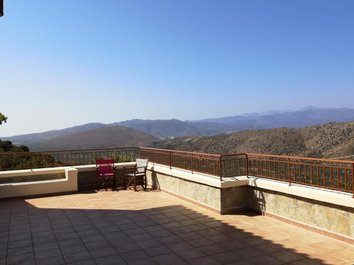 Villa Lir Tholos  外观 照片