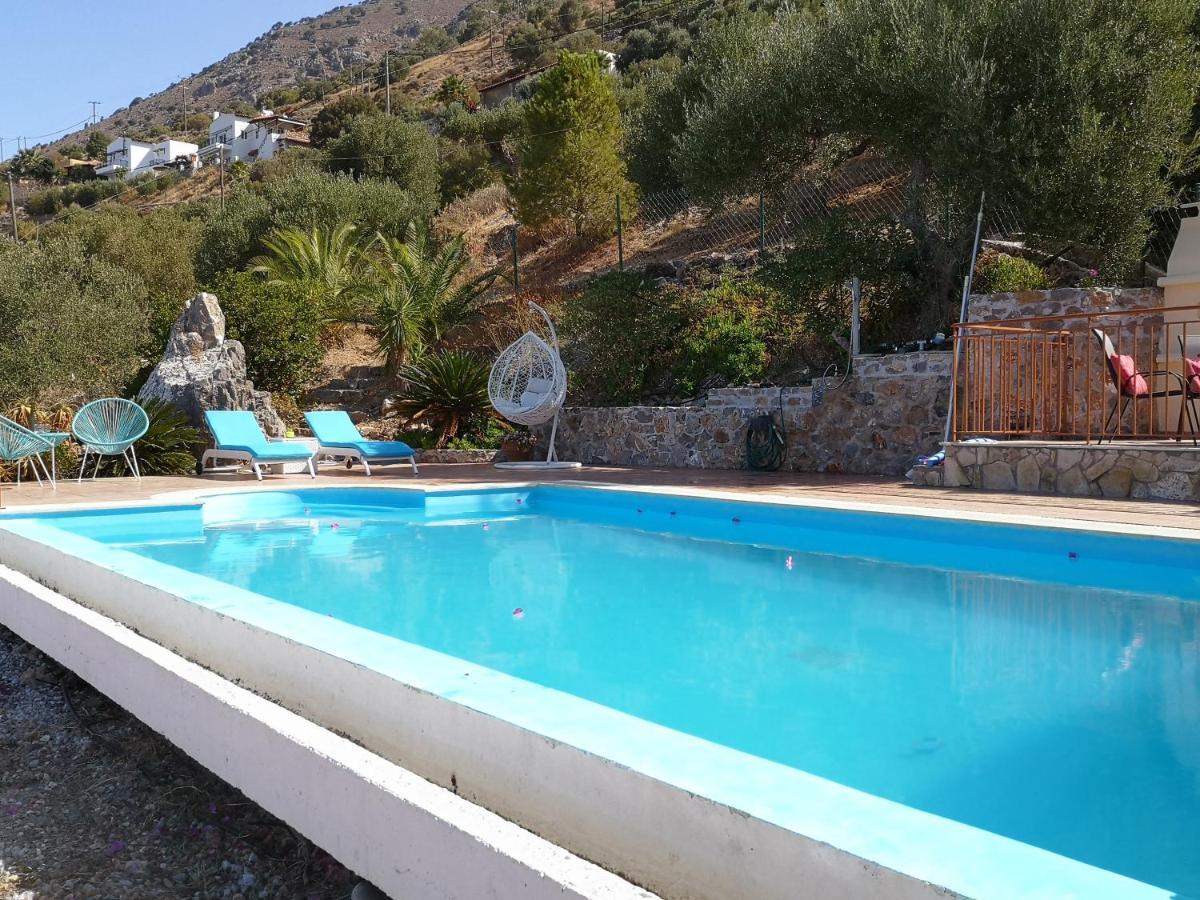 Villa Lir Tholos  外观 照片