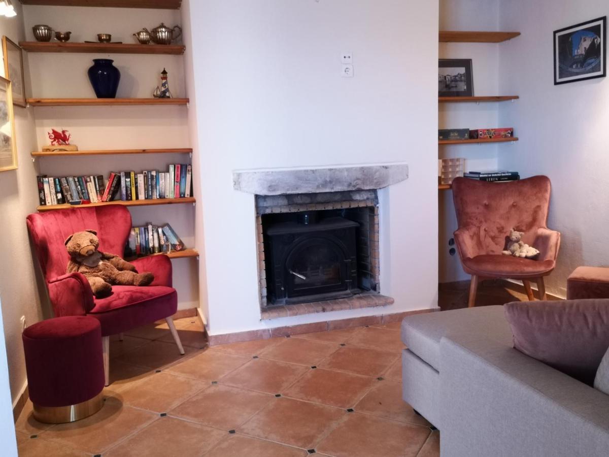 Villa Lir Tholos  外观 照片